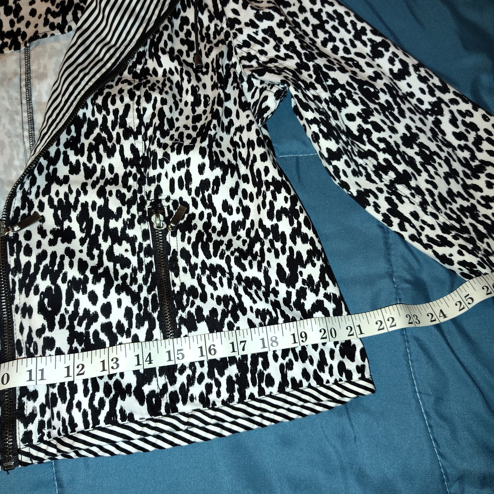 Ruby Rd. Monochrome Animal Print Bomber Jacket - Picture 3 of 5